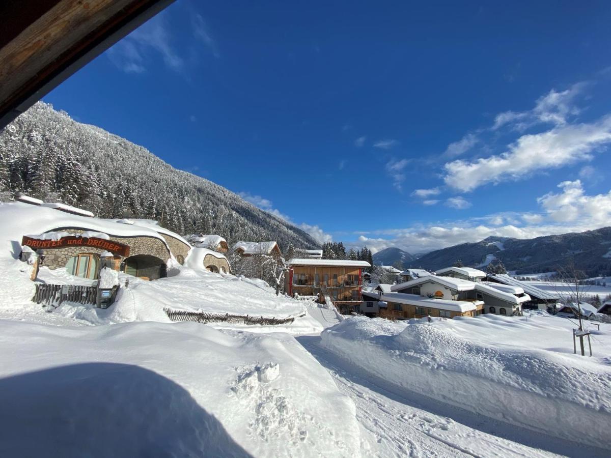 Erdhaeuser Und Apartments Mit Seeblick Und Alleinlage Weissensee Extérieur photo