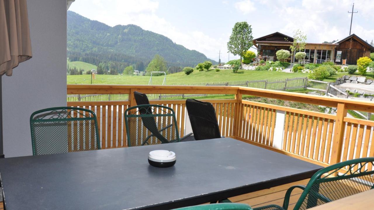 Erdhaeuser Und Apartments Mit Seeblick Und Alleinlage Weissensee Extérieur photo