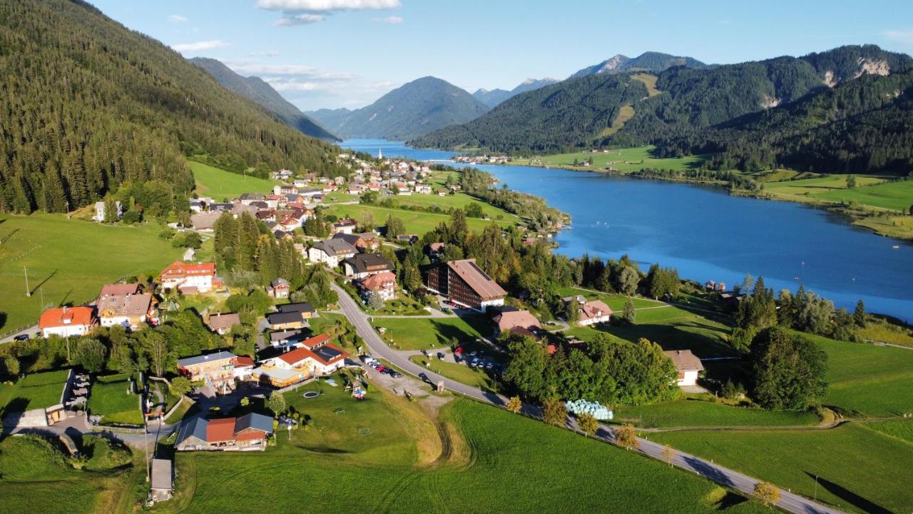 Erdhaeuser Und Apartments Mit Seeblick Und Alleinlage Weissensee Extérieur photo